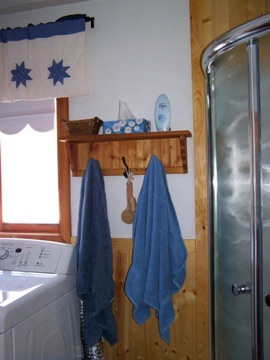 Laundry/shower room